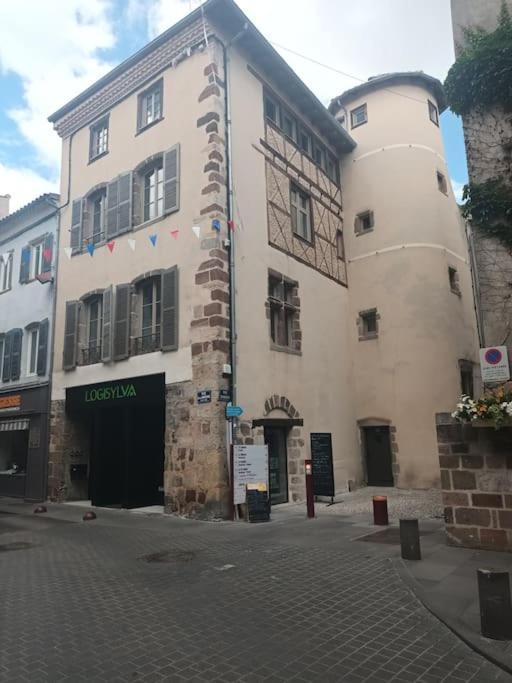 Chez David - Vacances Sous Les Toits Brioude Eksteriør billede